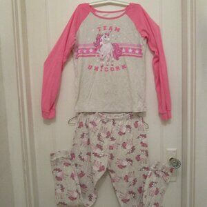 Kids pajamas with pink and white unicorn by Place in girls size 16;